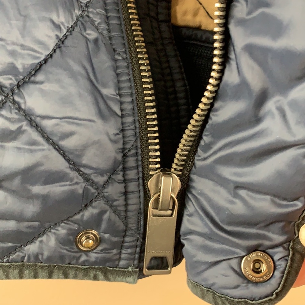Burberry Quilted Children’s Jacket - Picture 4 of 8